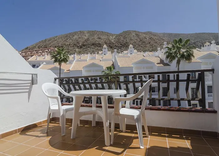 Club Tenerife فندق 3*